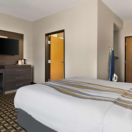 Surestay Plus Hotel By Best Western Tulsa East Экстерьер фото